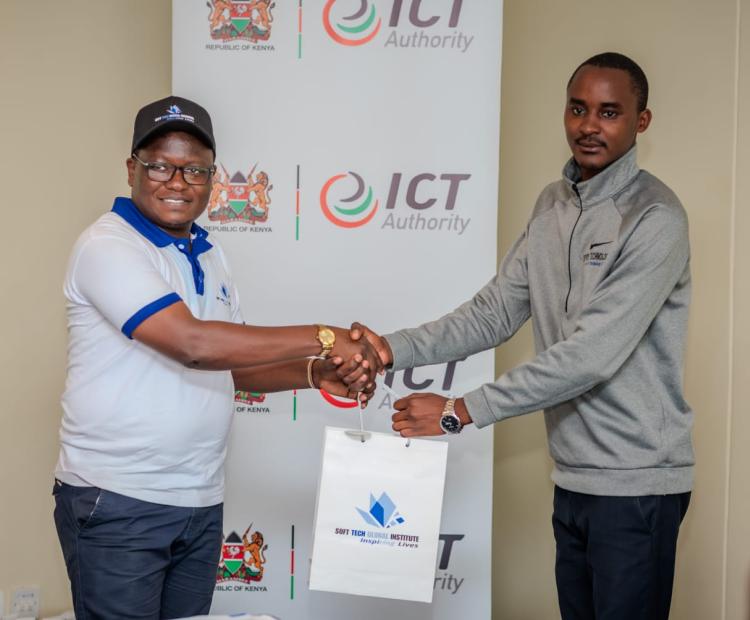 A represetative of the Tribunal receives an appreciation from Soft Tech Global Institute during the Connected Africa Summit 2026 at the Edge Hotel.The presentation recognized the Tribunal's active participation and contribution to discussions on digital transformation,innovation,emerging technologies and the future of Africa's digital economy